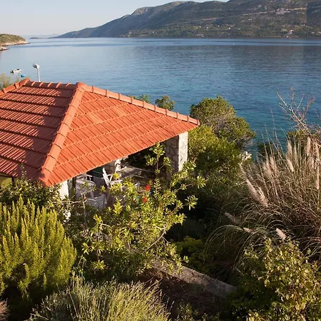 Adriatichome Дом отдыха Корчула