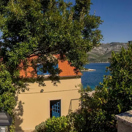 Adriatichome * Корчула
